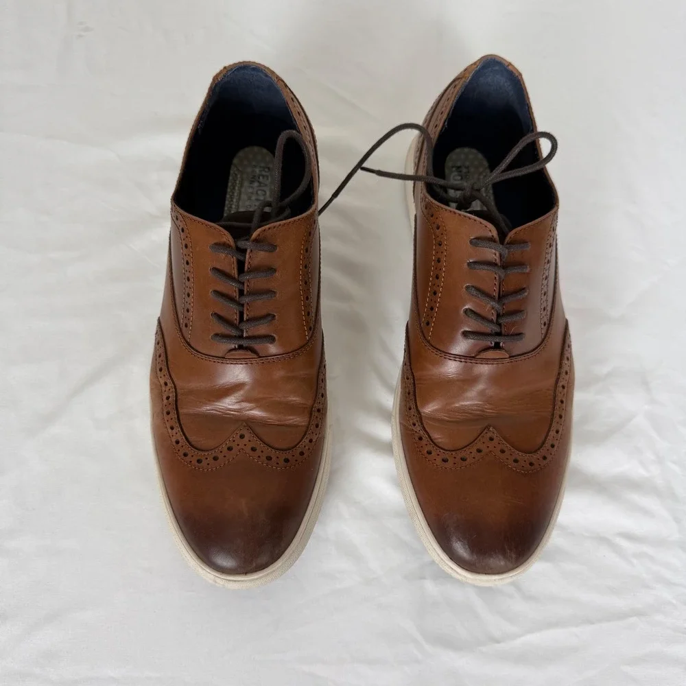 Kenneth Cole Reaction Reem Lace Up Brown Leather Wingtip Sneaker Mens 9.5 Cognac